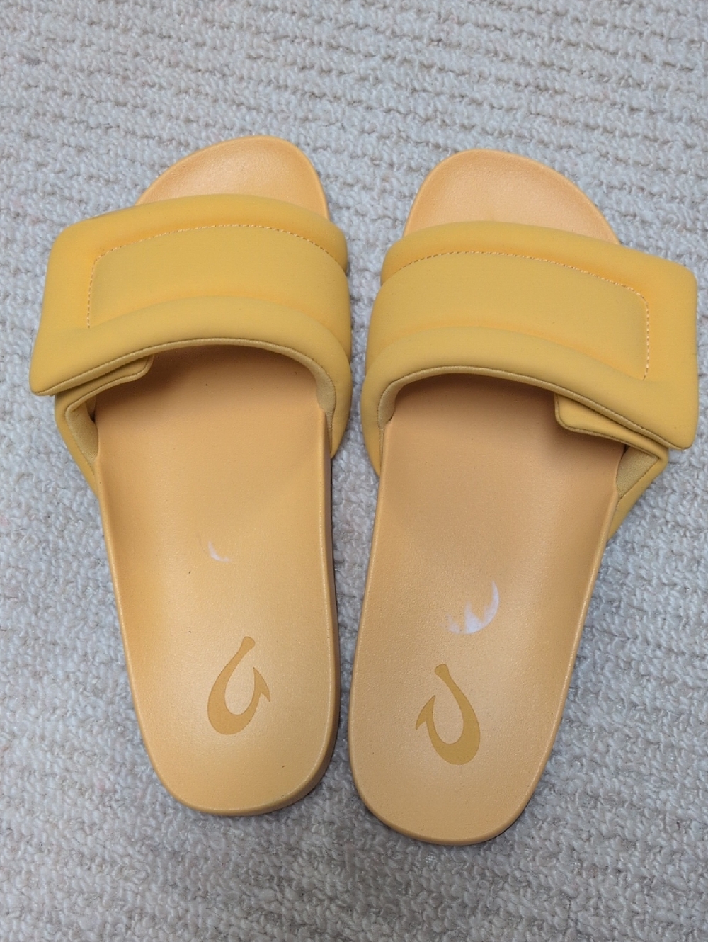 New Olukai Sunbeam Yellow Slides Velcro 38 8